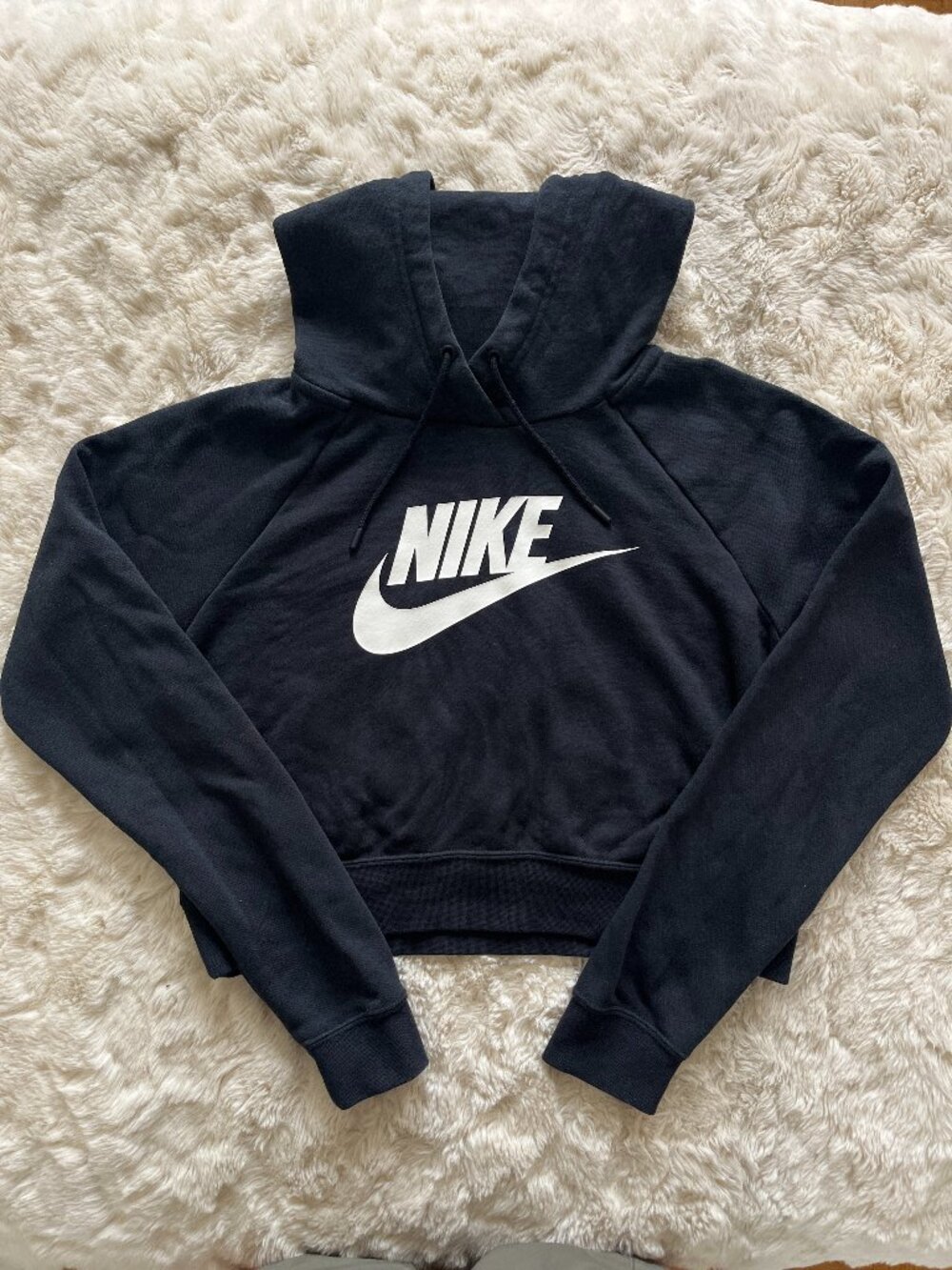 Nike Cropped Hoodie in Black - S